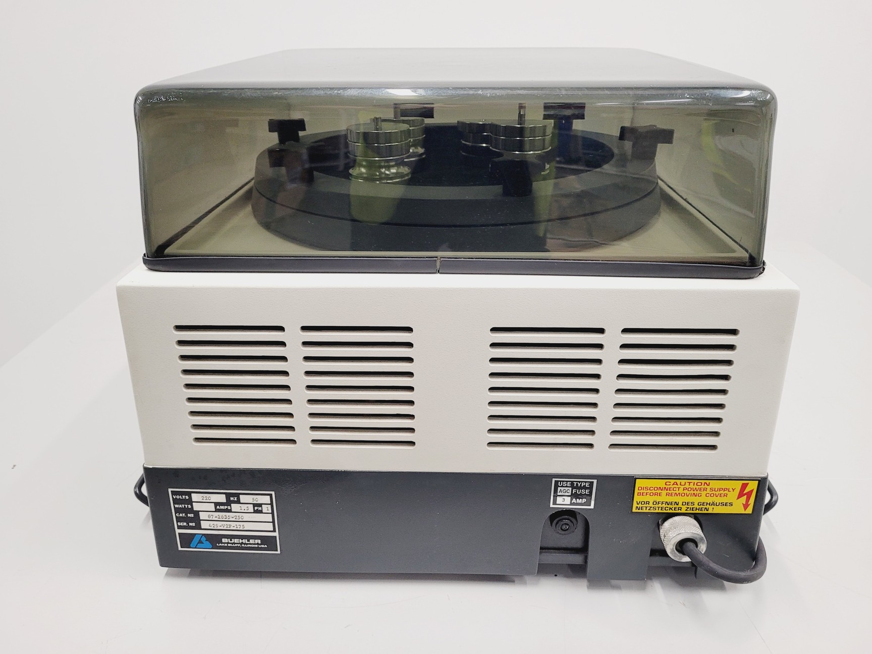 Image of Buehler Vibromet 2 Vibratory Surface Polisher Model 67-1635-250 Lab