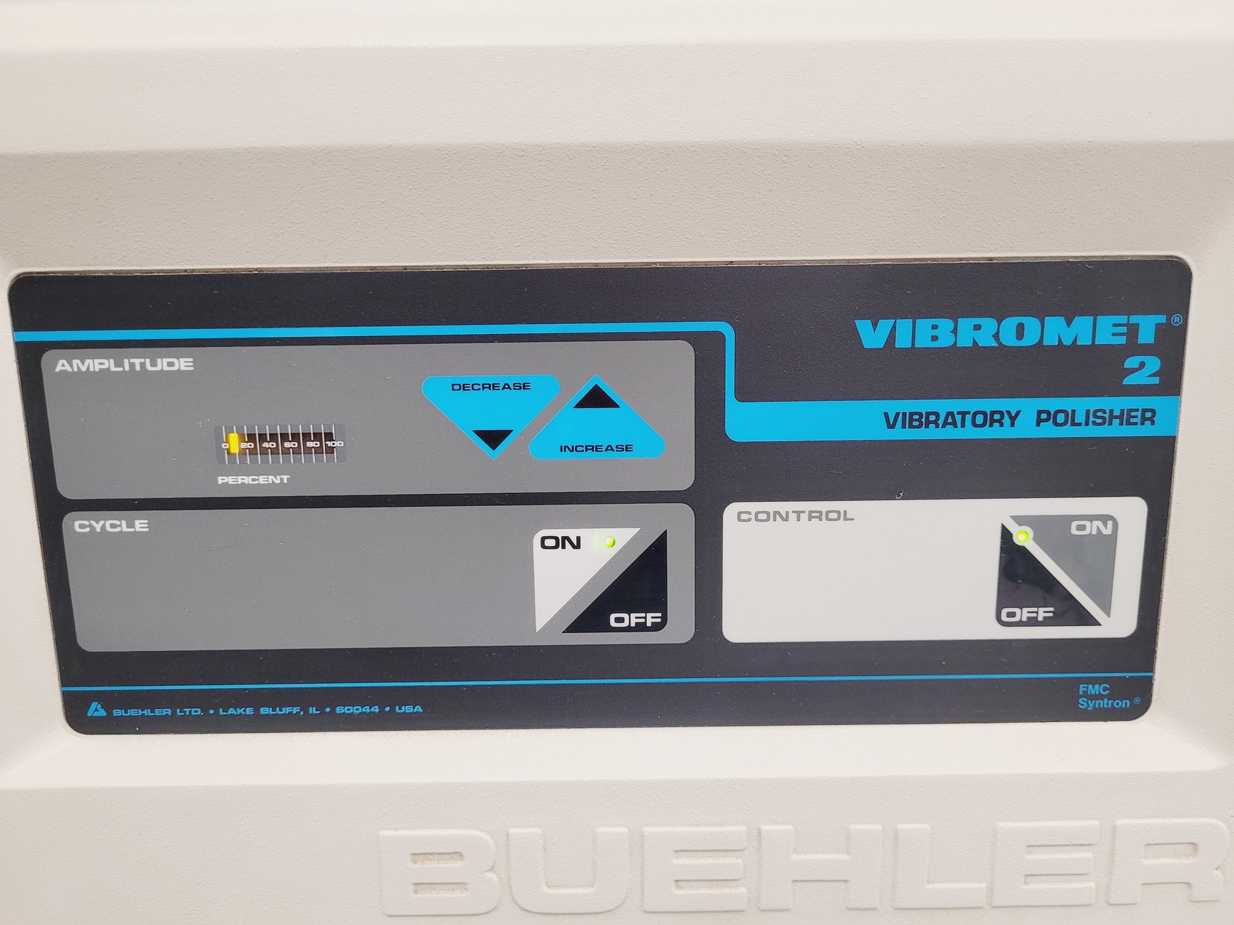 Image of Buehler Vibromet 2 Vibratory Surface Polisher Model 67-1635-250 Lab