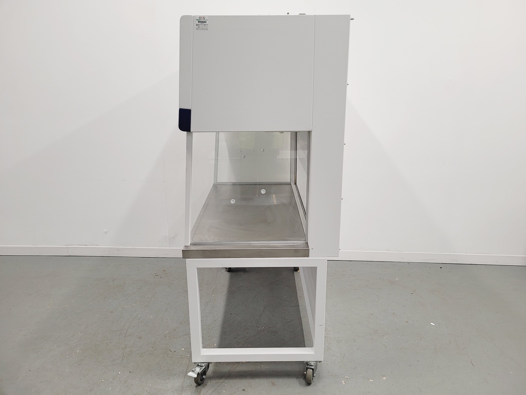 Image of Esco Laminar Ductless Flow Cabinet Clean Bench Model AHC-4D1-1 Lab