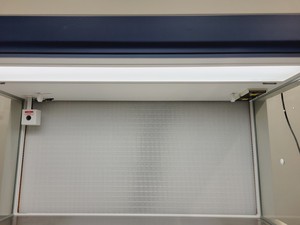 Thumbnail image of Esco Laminar Ductless Flow Cabinet Clean Bench Model AHC-4D1-1 Lab