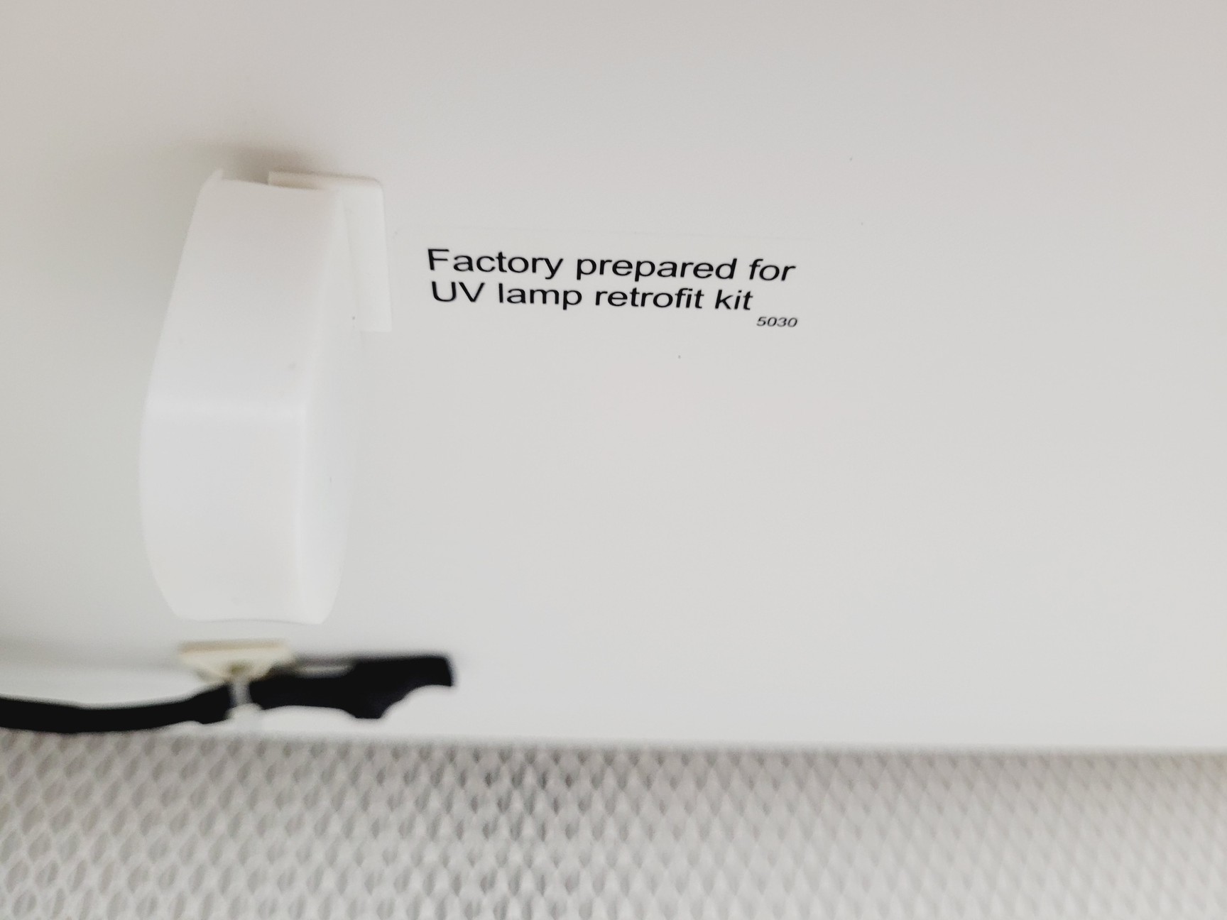 Image of Esco Laminar Ductless Flow Cabinet Clean Bench Model AHC-4D1-1 Lab