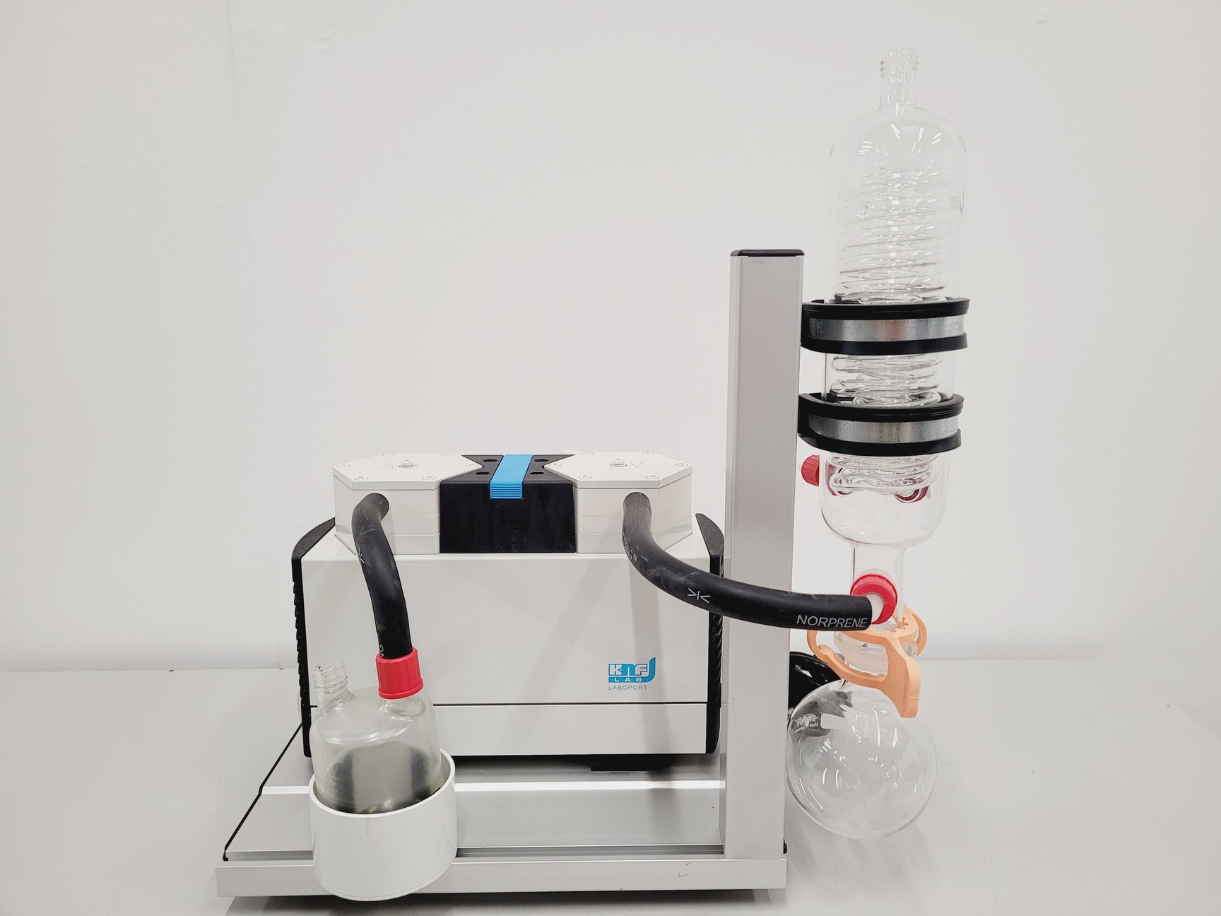 Image of KNF LAB Laboport SH810 Chemically-resistant Vacuum System Lab