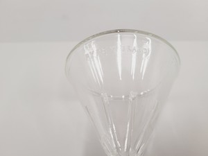 Thumbnail image of Lot of Laboratory Glassware Flasks, Pipettes etc Fisher, Quikfit, Pyrex Lab