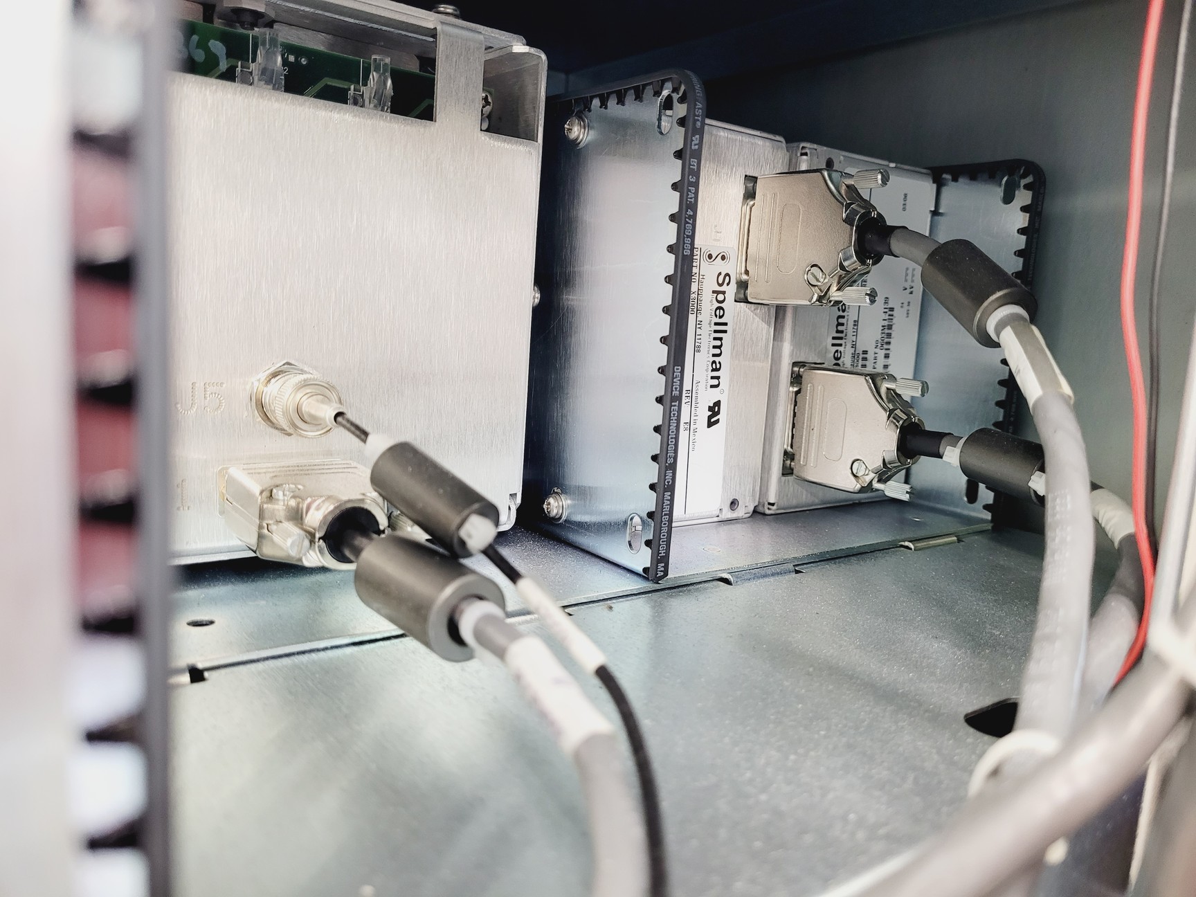 Image of Applied Biosystems MDS SCIEX 4800 Maldi TOF/TOF Analyser W/ PC and Software Lab