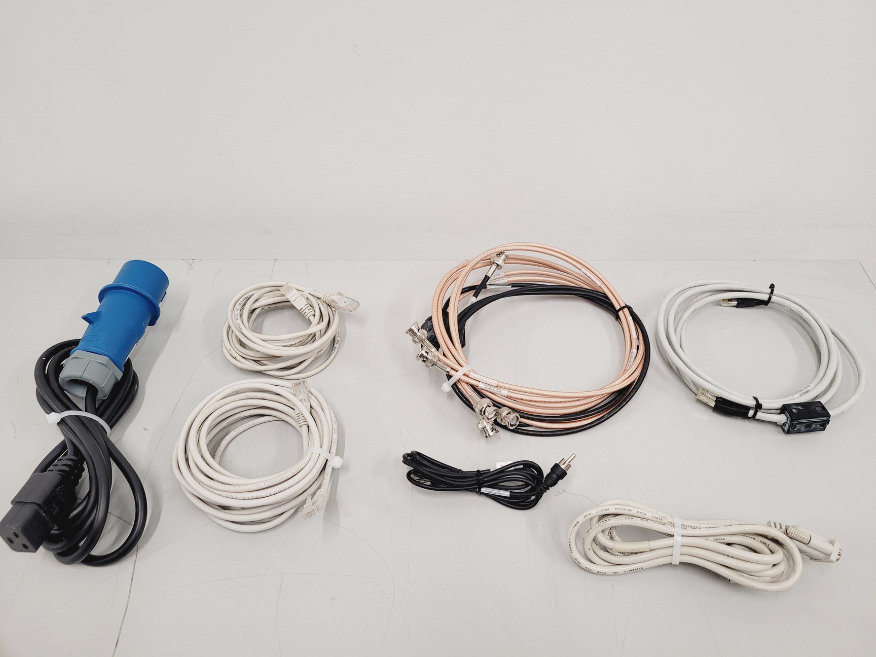 Image of Applied Biosystems MDS SCIEX 4800 Maldi TOF/TOF Analyser W/ PC and Software Lab