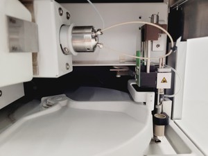 Thumbnail image of Dionex WPS-3000 HPLC Autosampler w/ Software Lab