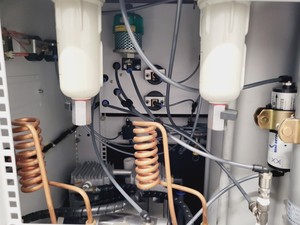 Thumbnail image of Applied Biosystems MDS SCIEX 3200 Q TRAP LC/MS/MS System w/ Nitrogen Generator