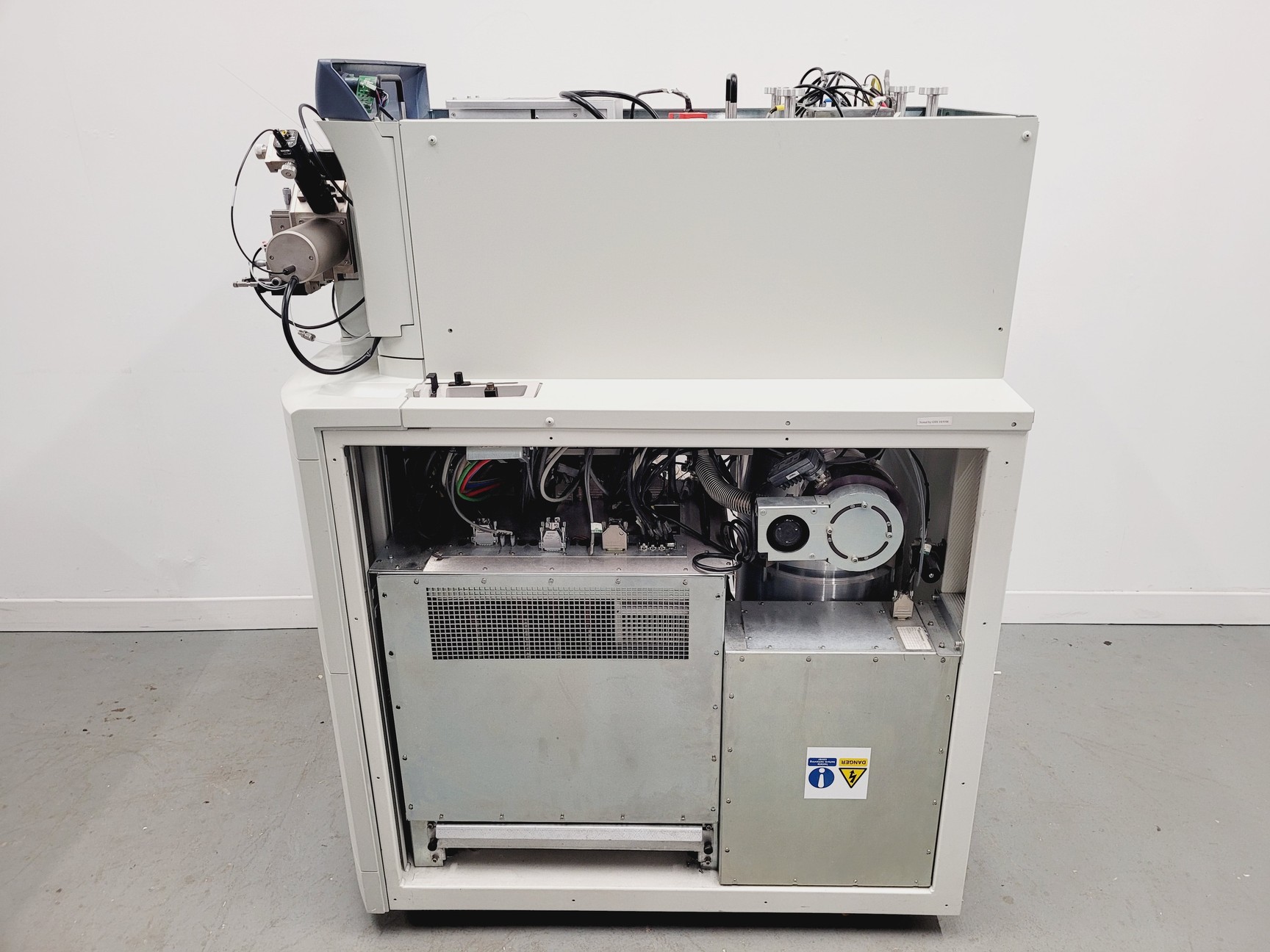 Image of Waters Micromass Q-TOF Premier Mass Spectrometer System Lab Spares/Repairs