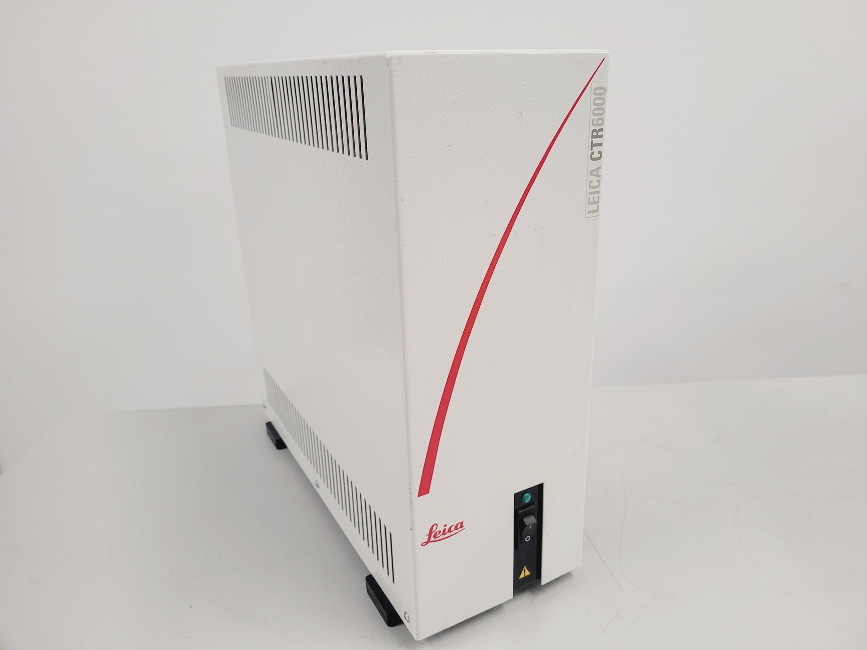 Image of Leica  DMI6000CS  CTR 6000 TCS SP5 Laser Scanning Confocal Microscope System Lab