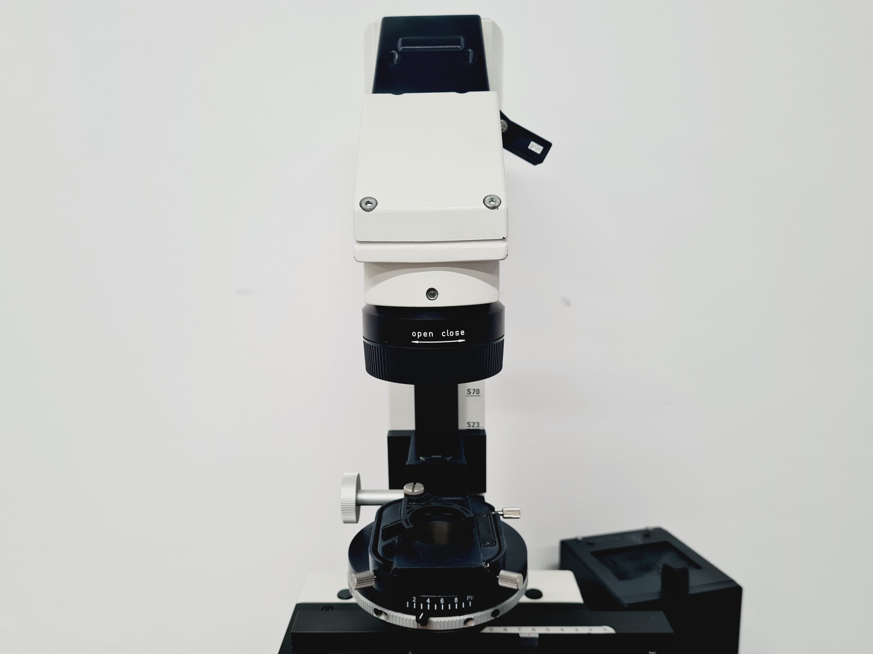 Image of Leica DMIRB Inverted Microscope With 6 Objectives & EBQ 100 PSU Lab