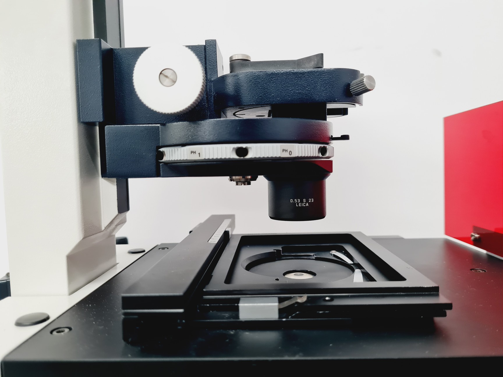 Image of Leica DMIRB Inverted Microscope With 6 Objectives & EBQ 100 PSU Lab