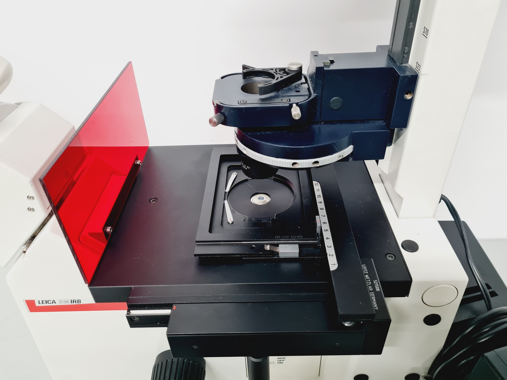 Image of Leica DMIRB Inverted Microscope With 6 Objectives & EBQ 100 PSU Lab