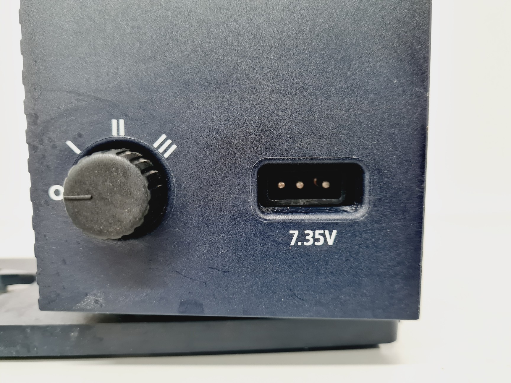 Image of Leica S6D Stereo Microscope 6.3x-40x Leica L2 Lightbox and Schott KL 150 Lab