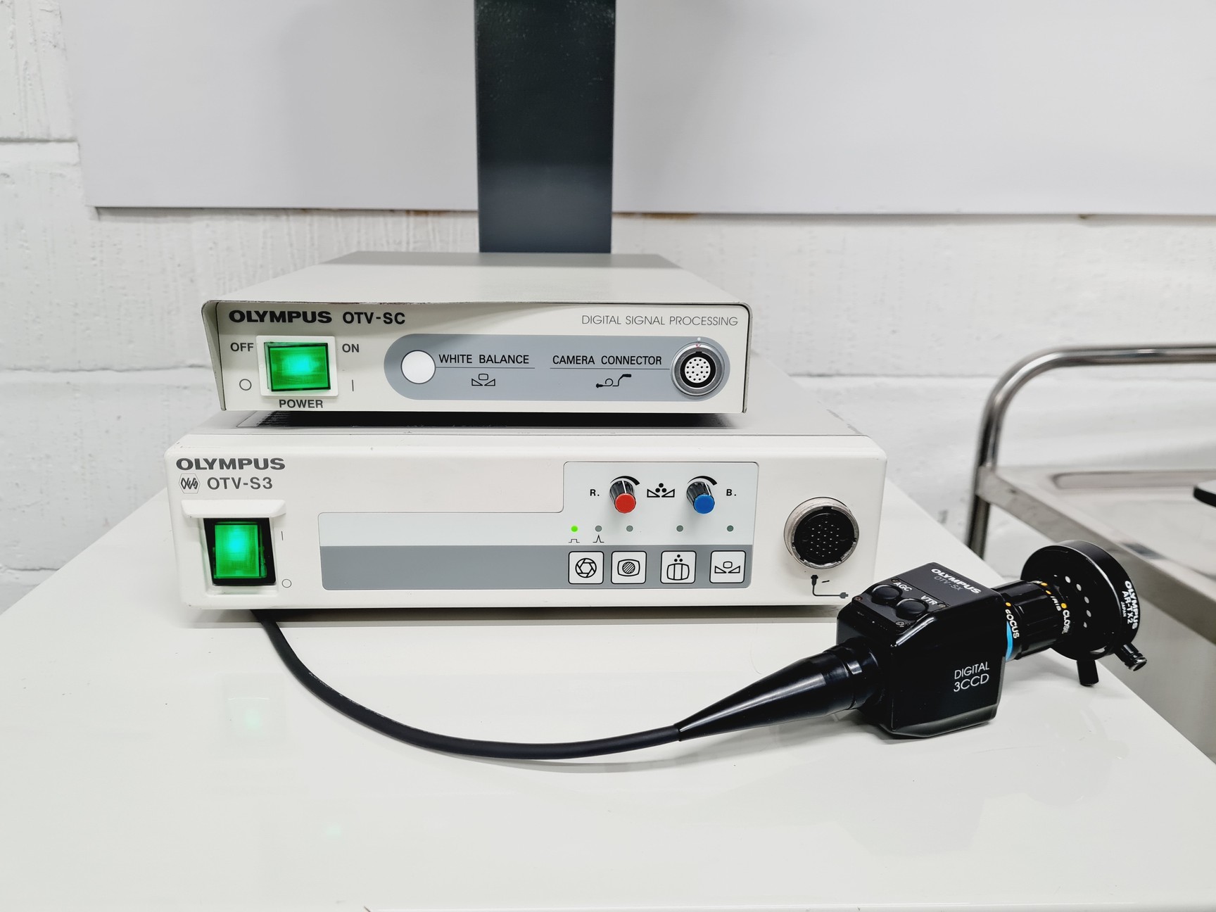 Image of Olympus Model CLV-S20 Endoscopy System w/ Sony PVM-205MD Lab