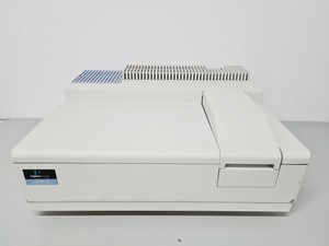 Image of Perkin Elmer Lambda 25 UV/VIS Spectrophotometer Lab