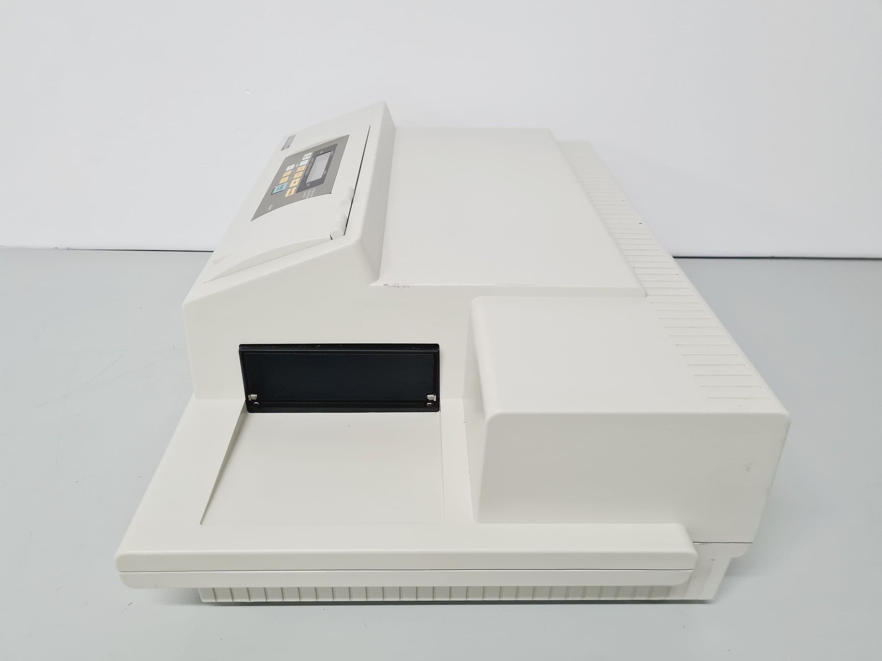 Image of Molecular Devices Spectra Max M2e Multi-Mode Microplate Reader Lab