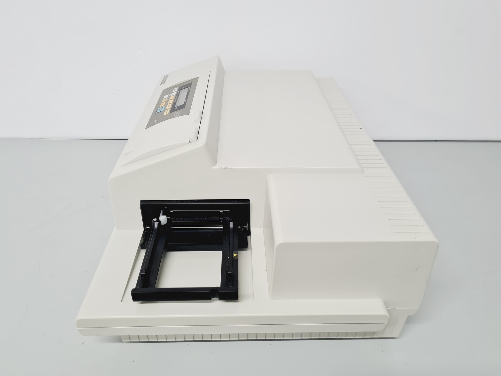 Image of Molecular Devices Spectra Max M2e Multi-Mode Microplate Reader Lab