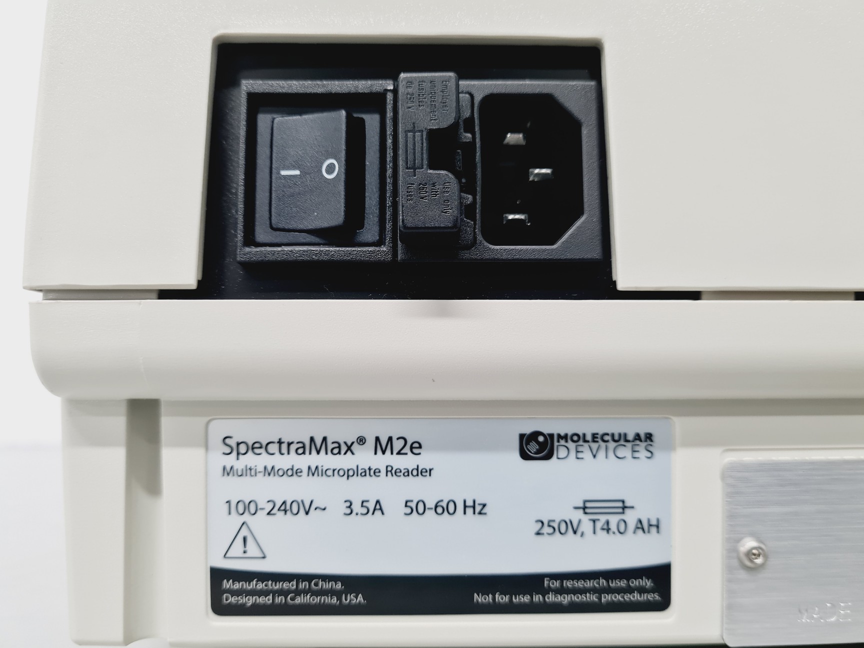 Image of Molecular Devices Spectra Max M2e Multi-Mode Microplate Reader Lab