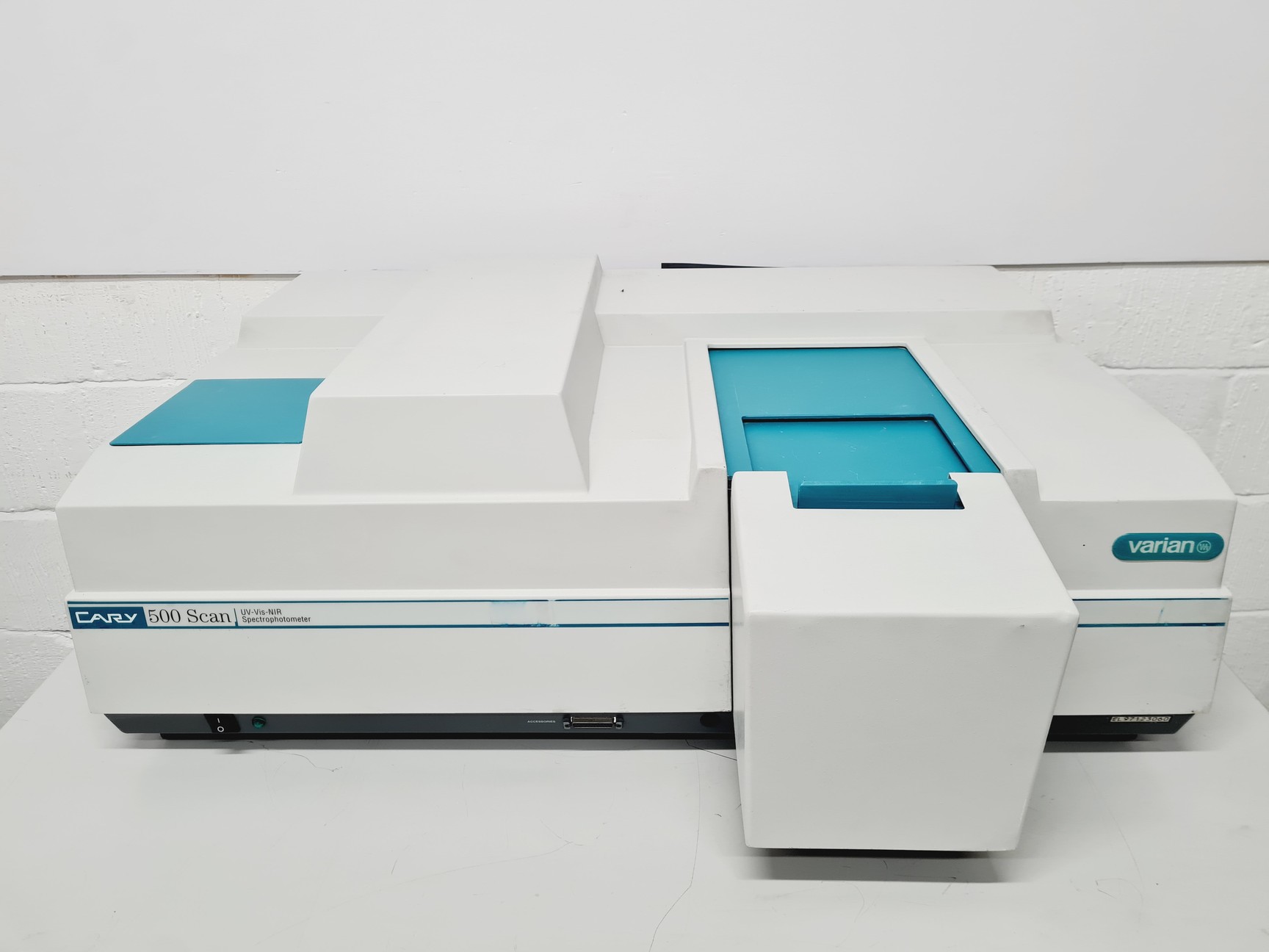 Image of Varian Cary 500 UV-VIS-NIR Spectrophotometer w/ Software (Spares/Repair) Lab