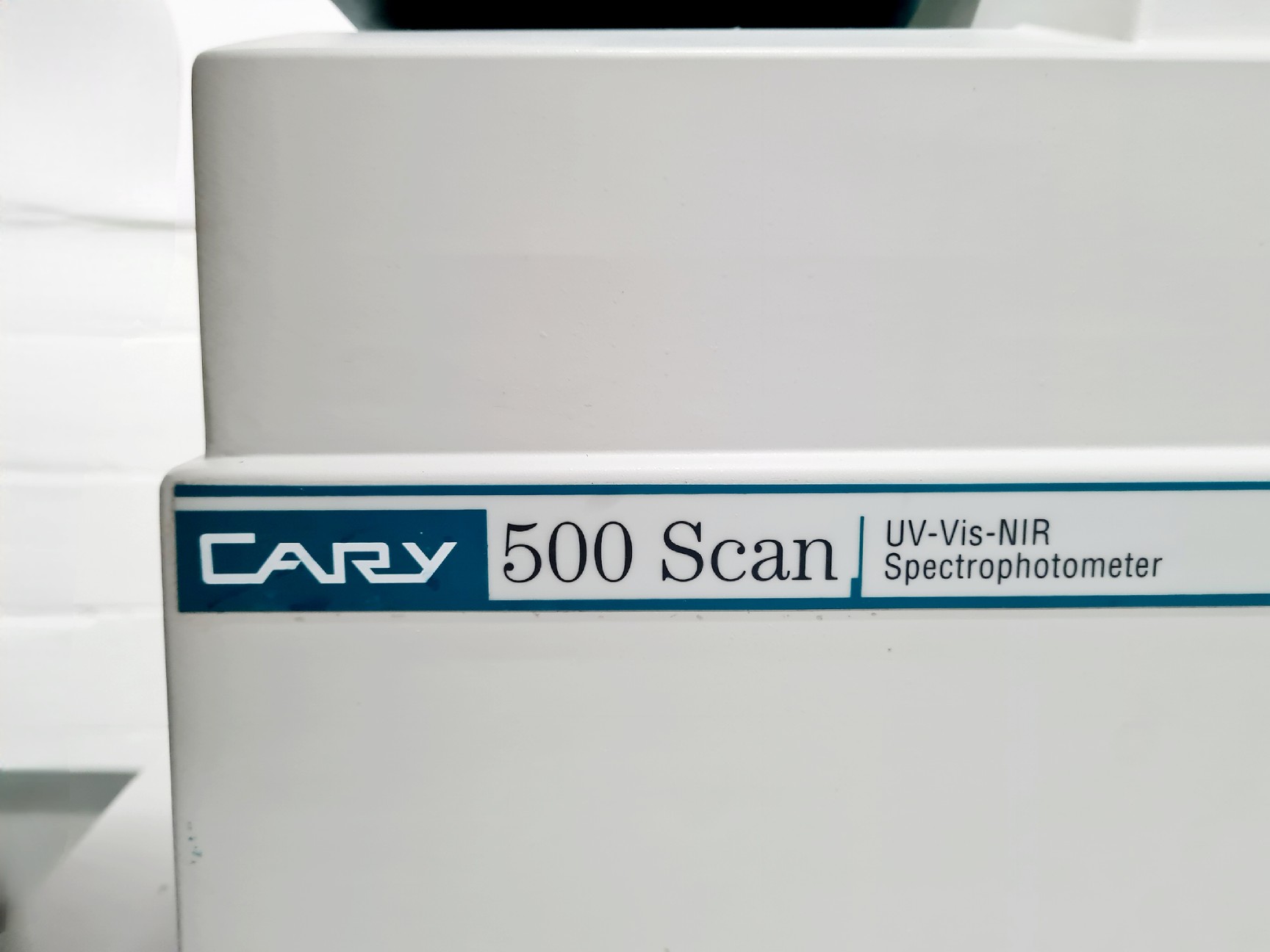 Image of Varian Cary 500 UV-VIS-NIR Spectrophotometer w/ Software (Spares/Repair) Lab