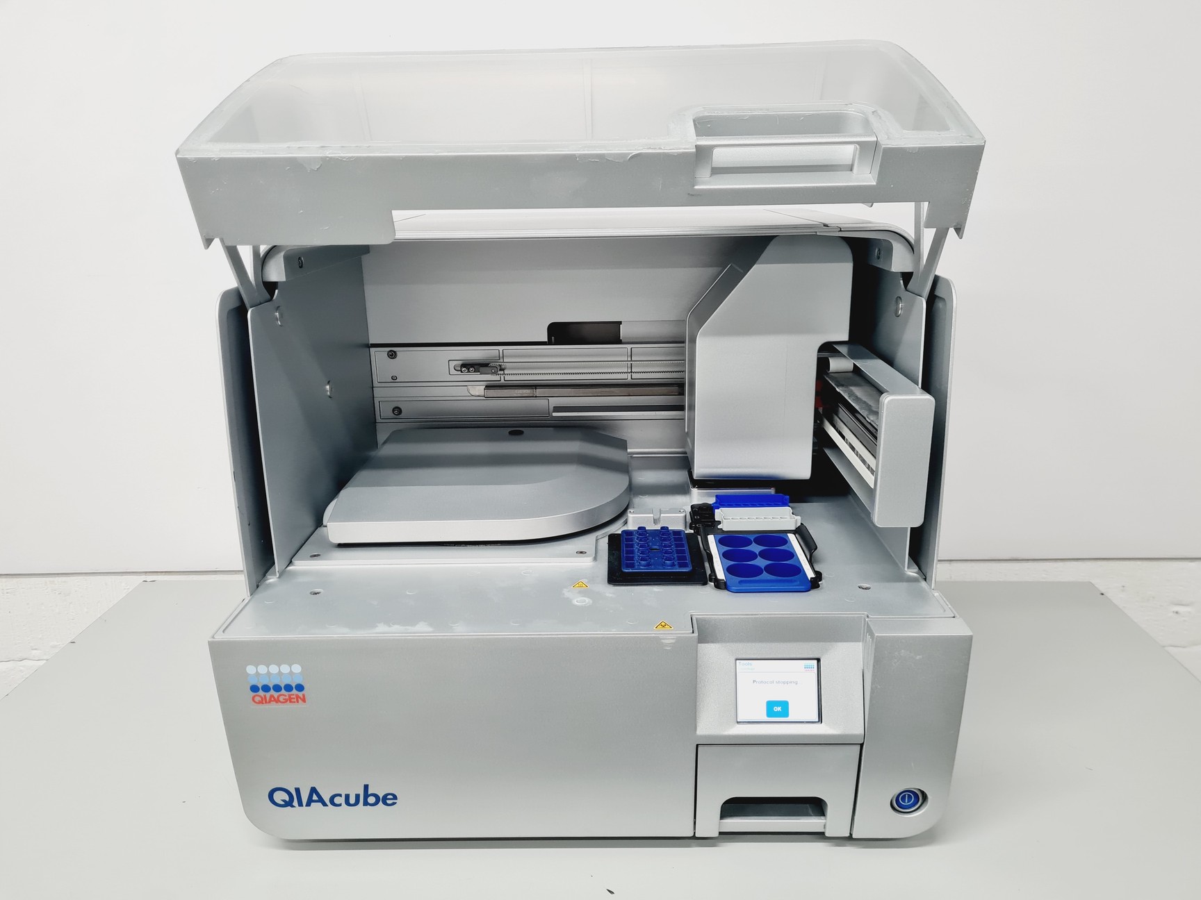 Image of QIAGEN QIAcube RNA/DNA Extraction Instrument