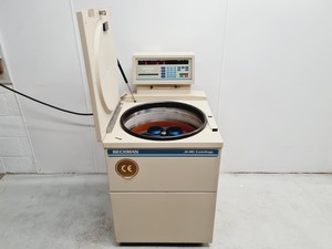 Thumbnail image of Beckman J6-MC Centrifuge with Beckman Coulter JS-4.2 Rotor Lab