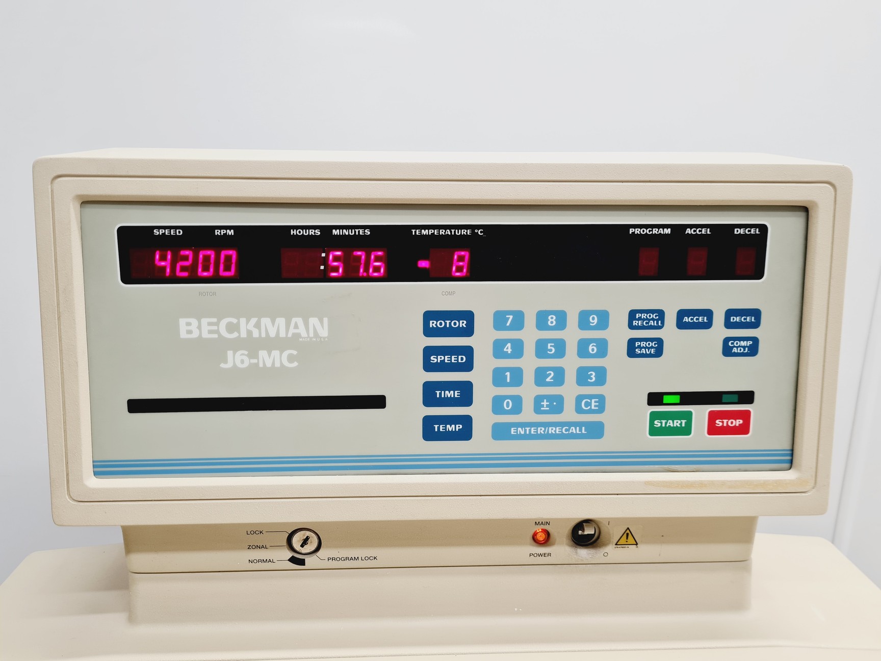 Image of Beckman J6-MC Centrifuge with Beckman Coulter JS-4.2 Rotor Lab