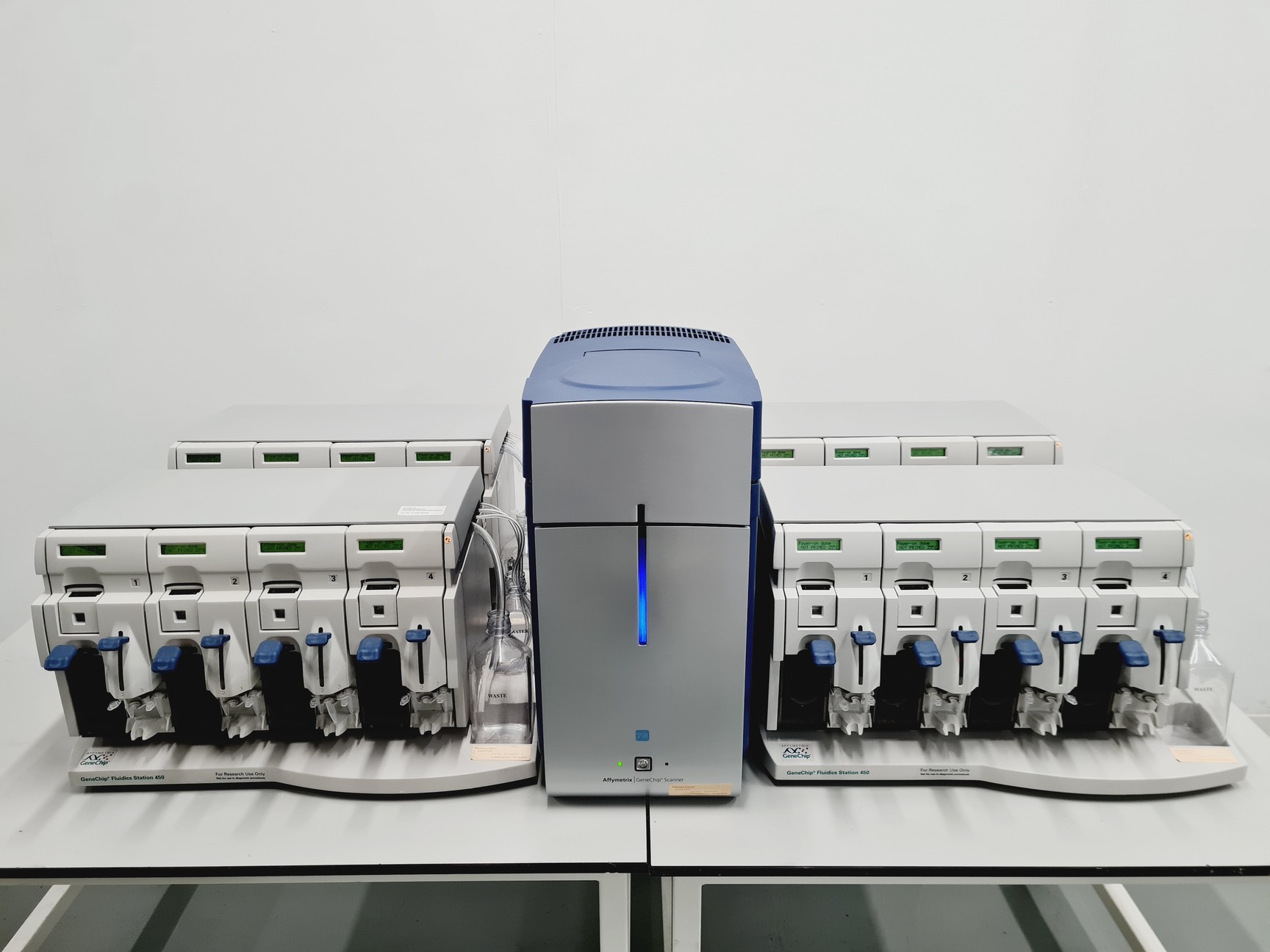 Image of Affymetrix GeneChip Scanner 3000 System with 4 x Affymetrix Fluidics Station 450