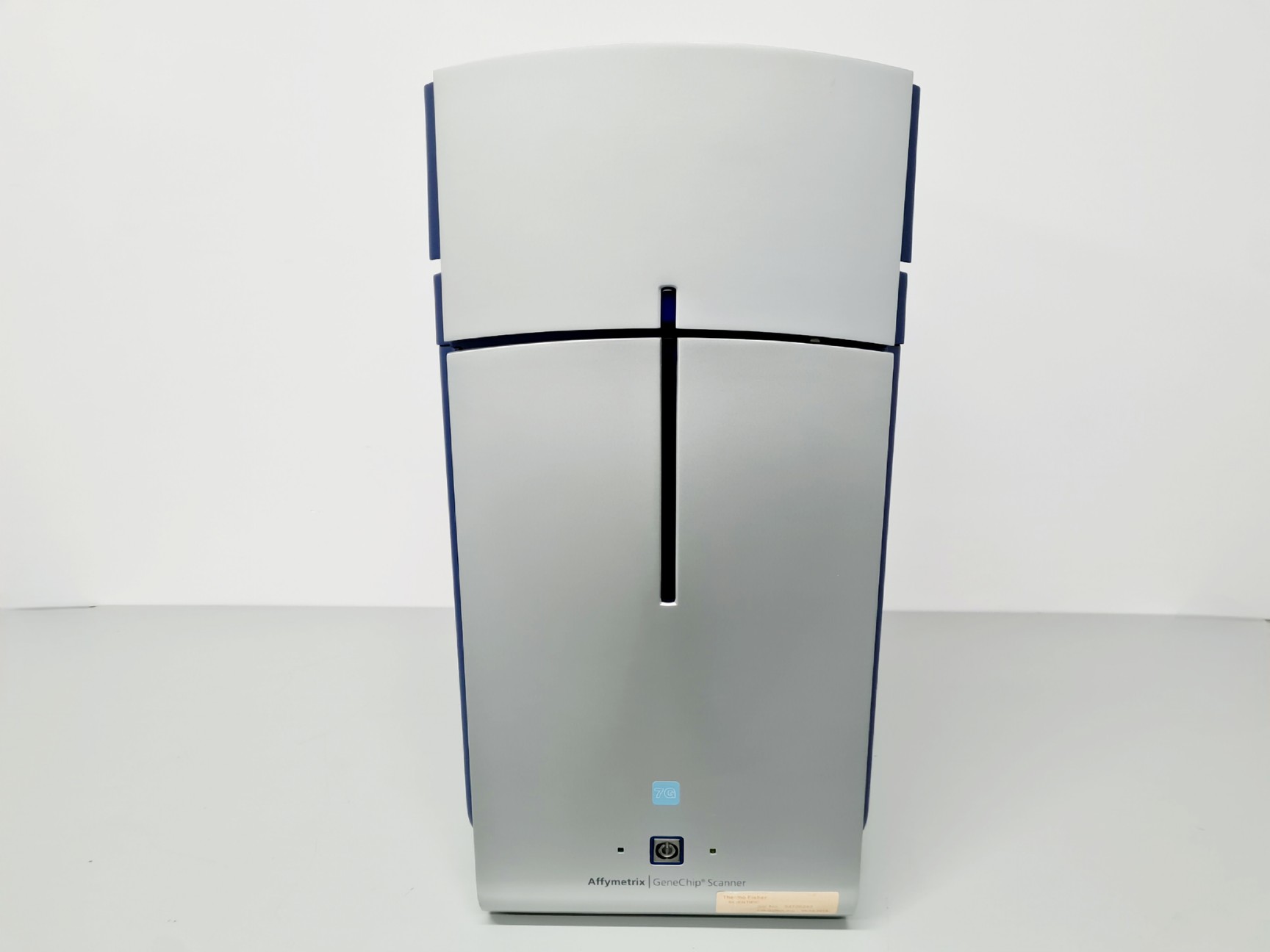 Image of Affymetrix GeneChip Scanner 3000 System with 4 x Affymetrix Fluidics Station 450