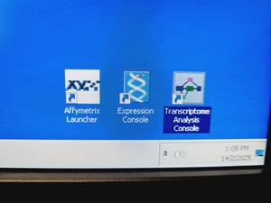 Thumbnail image of Affymetrix GeneChip Scanner 3000 System with 4 x Affymetrix Fluidics Station 450