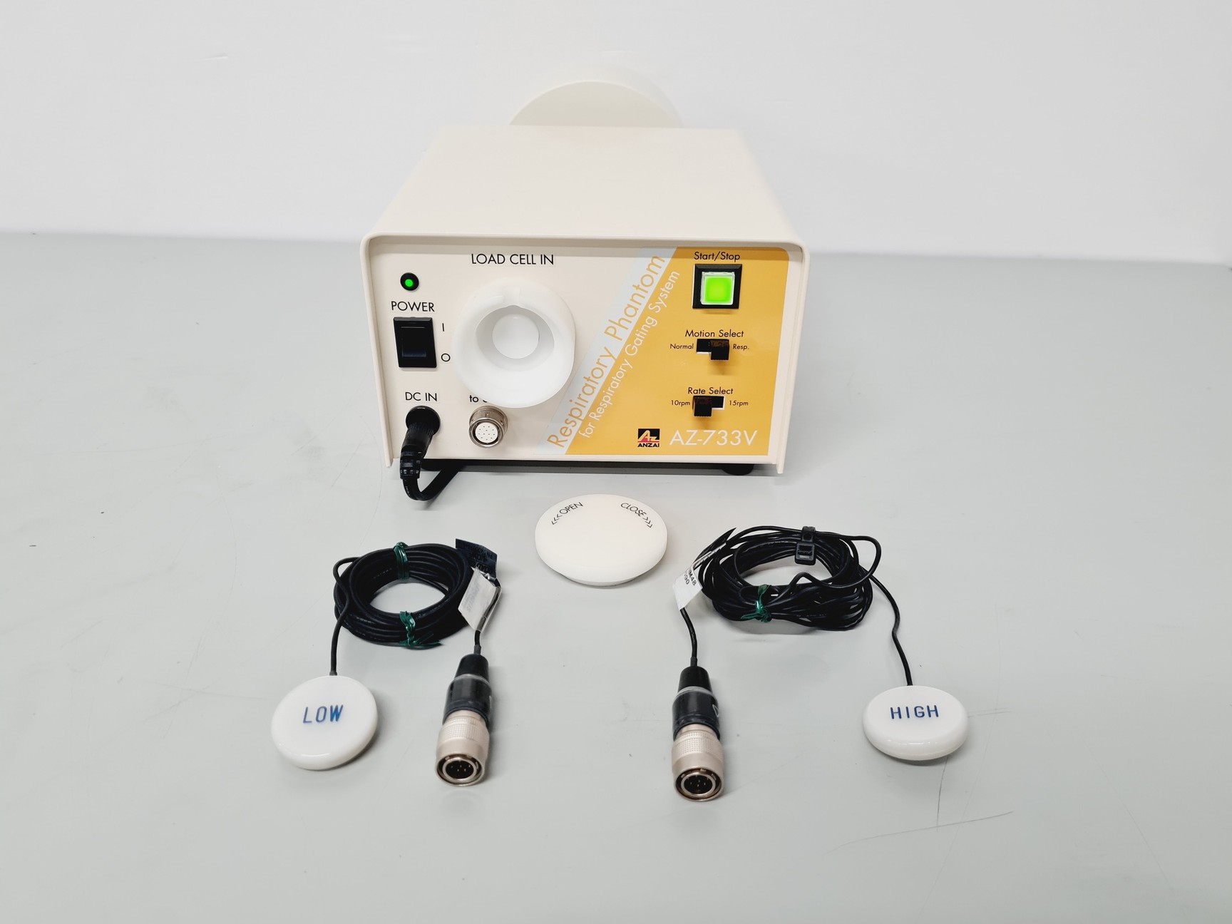 Image of Anzai AZ-733V Respiratory Gating System w/ Wave Deck, Phantom Body & Sensor Port