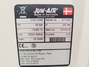 Thumbnail image of Jun-Air No Oil Air Compressor 2000-25M Cabinet Unit Low Noise Lab