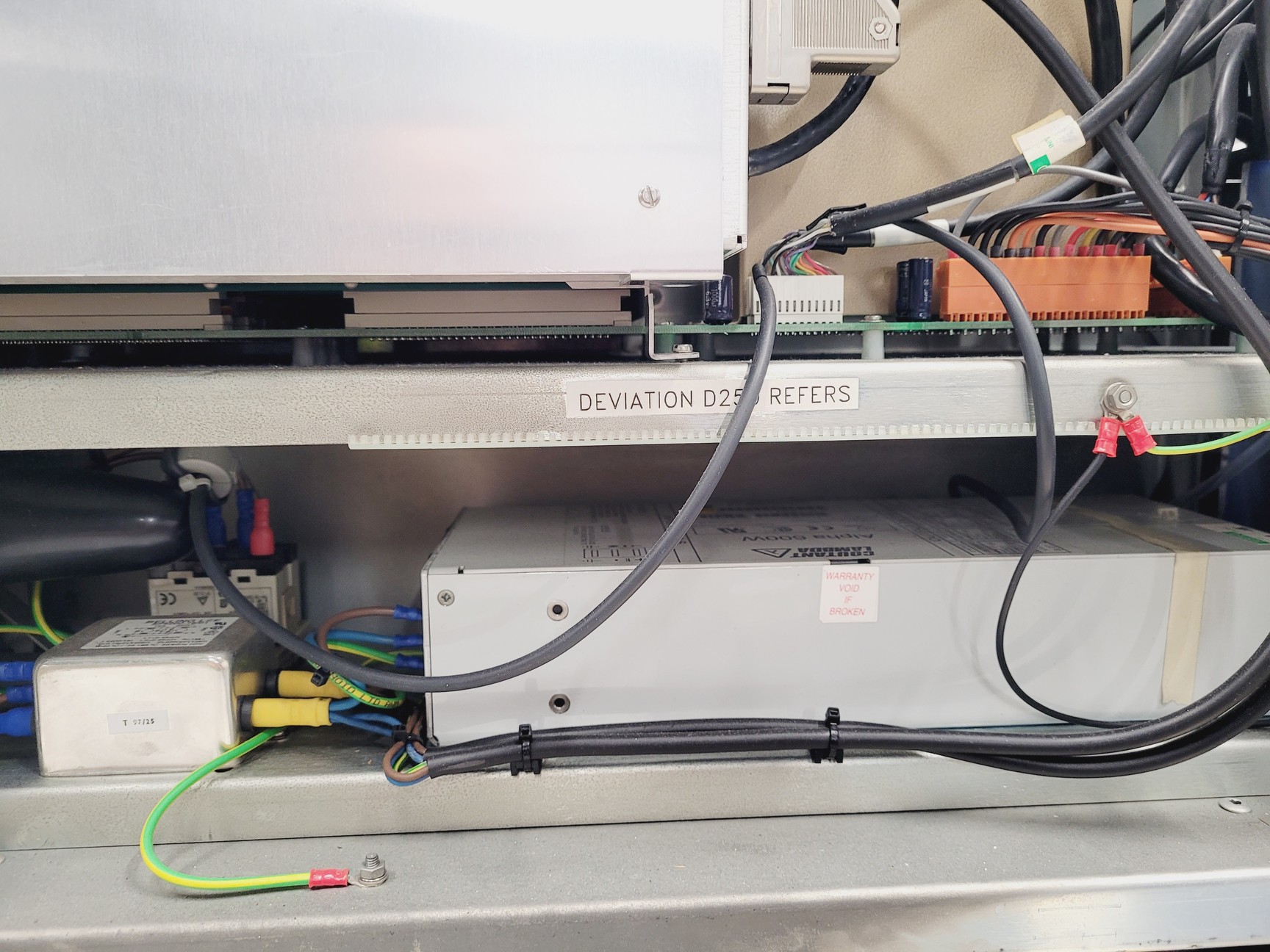 Image of Micromass Platform LC Single Quadrupole Mass Spectrometer Lab