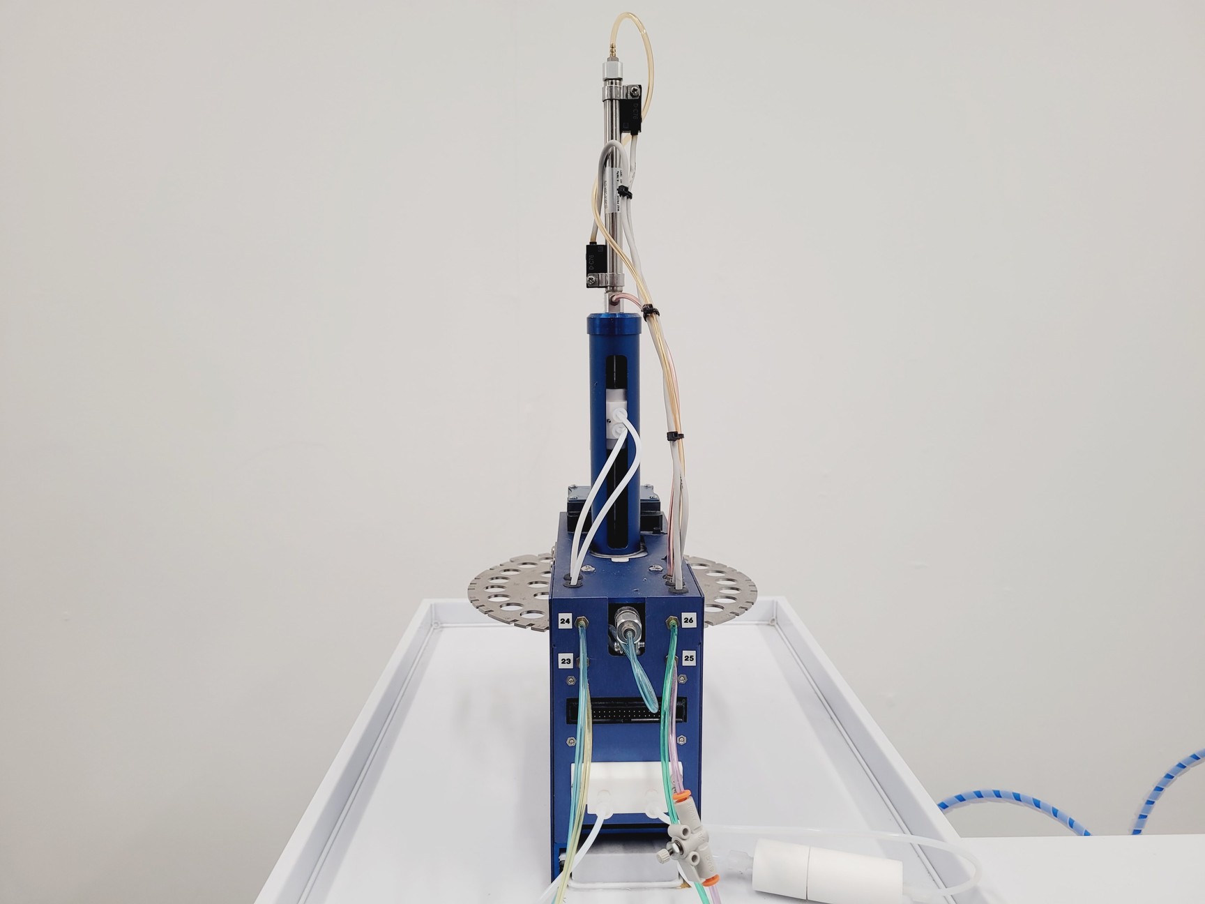 Image of CS Bio Co. Peptide Synthesizer With Control Unit Model CS336X Lab