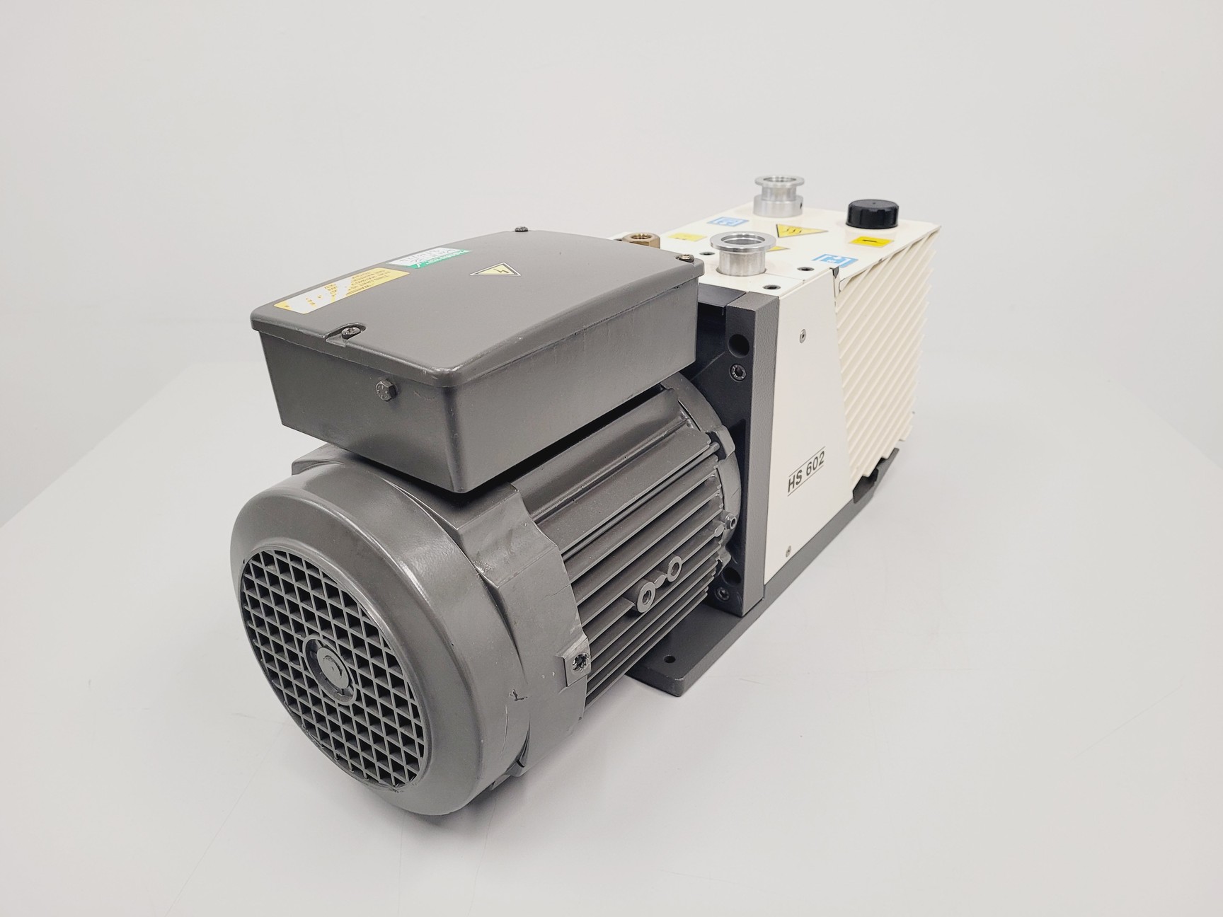 Image of Varian HS 602 Two Stage Rotory Vane Vacuum Pump Lab