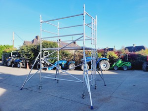 Thumbnail image of Lewis Aluminium Scaffold Tower 1.45m Double Width 2.2m Platform 4.2m Height