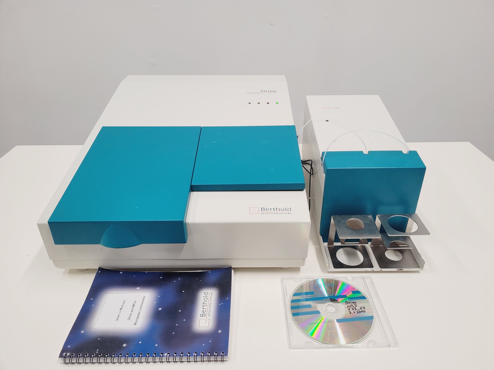 Image of Berthold Detection Systems Orion Microplate Luminometer, Injector Unit, Software