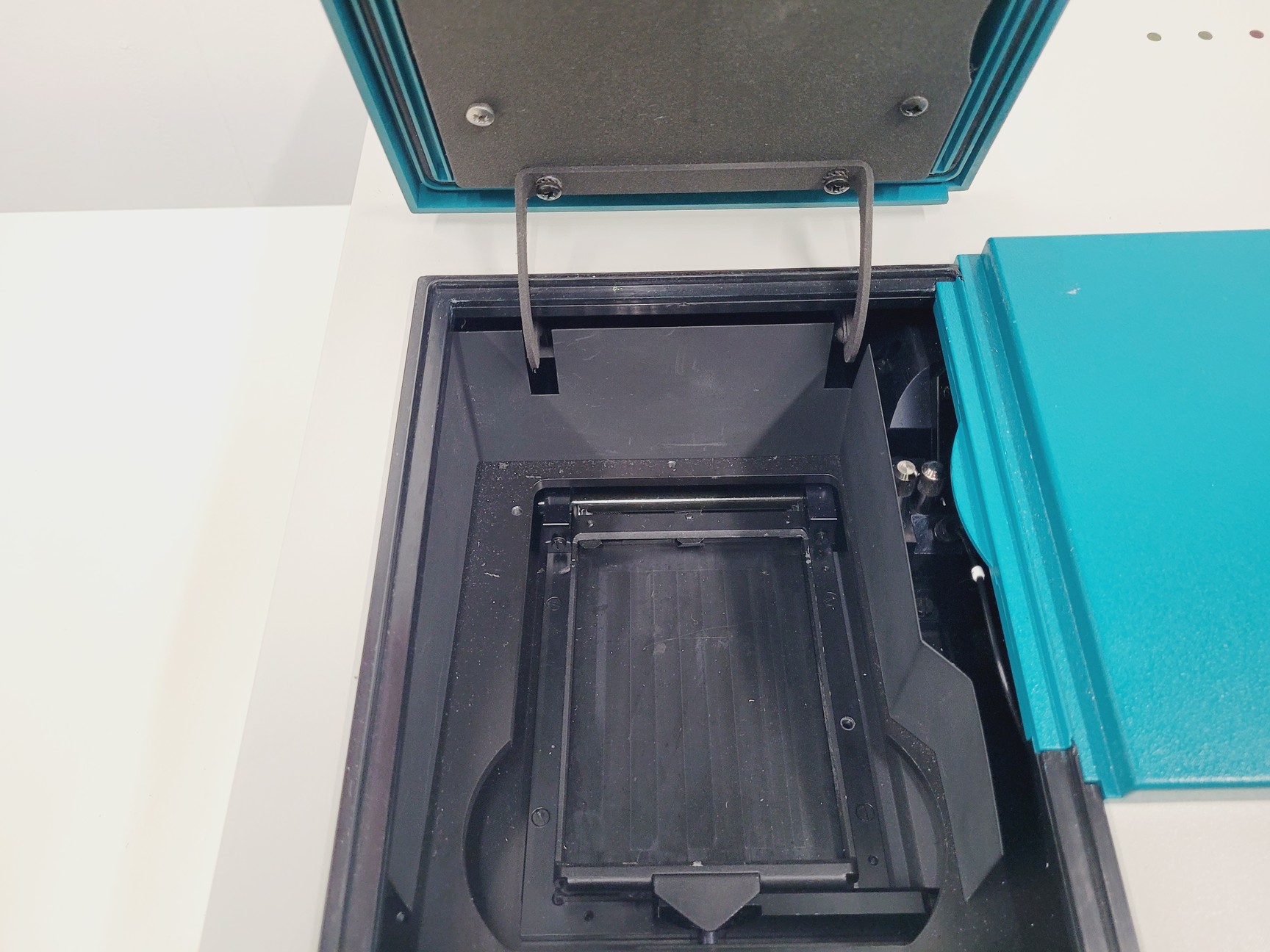 Image of Berthold Detection MPL2 Orion Microplate Luminometer, Injector & Software