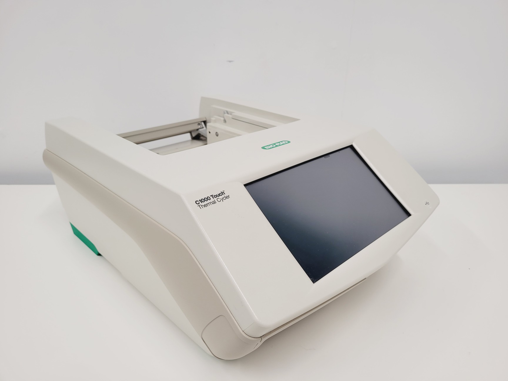 Image of Bio-Rad C1000 Touch Thermal Cycler & CFX96X Optics Module w/ Reaction Module Lab