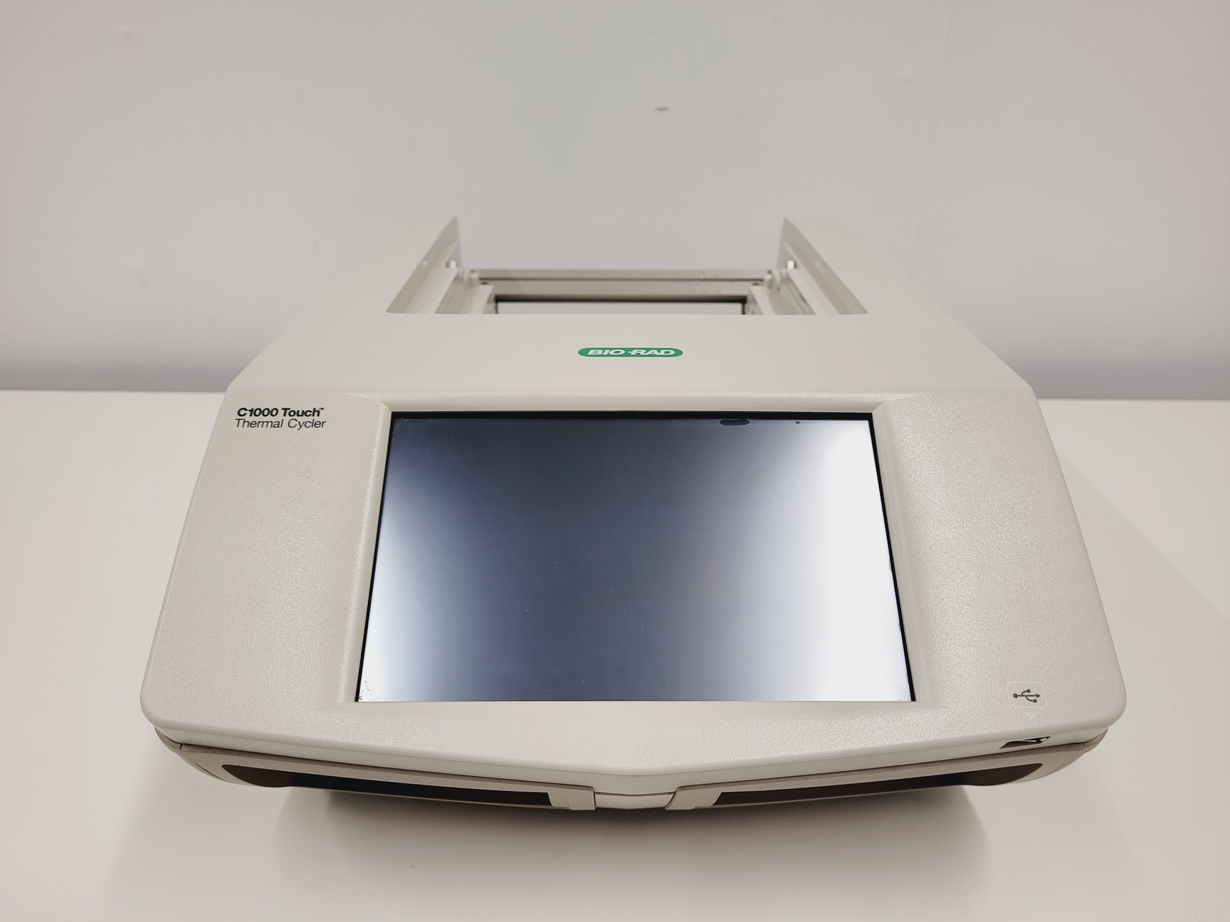 Image of Bio-Rad C1000 Touch Thermal Cycler & CFX96X Optics Module w/ Reaction Module Lab