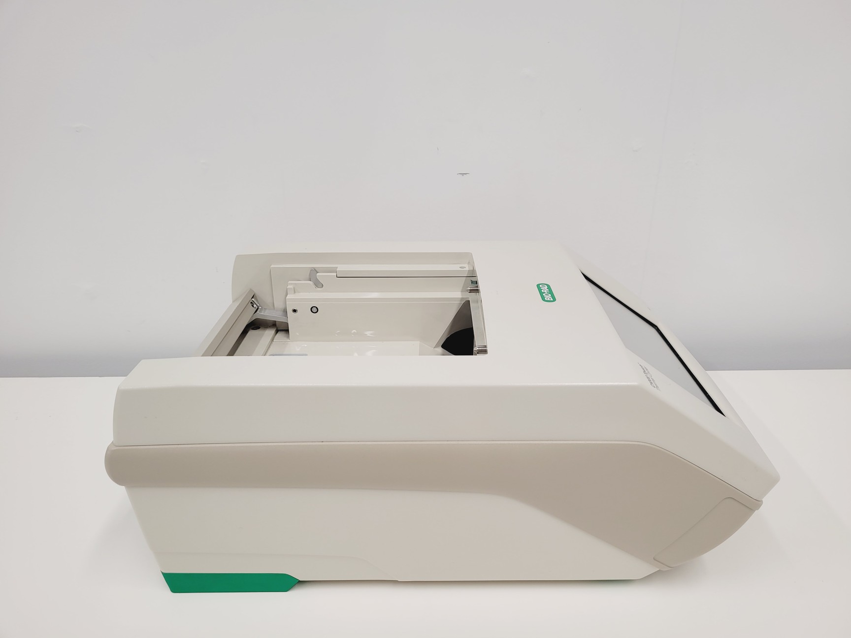 Image of Bio-Rad C1000 Touch Thermal Cycler & CFX96X Optics Module w/ Reaction Module Lab