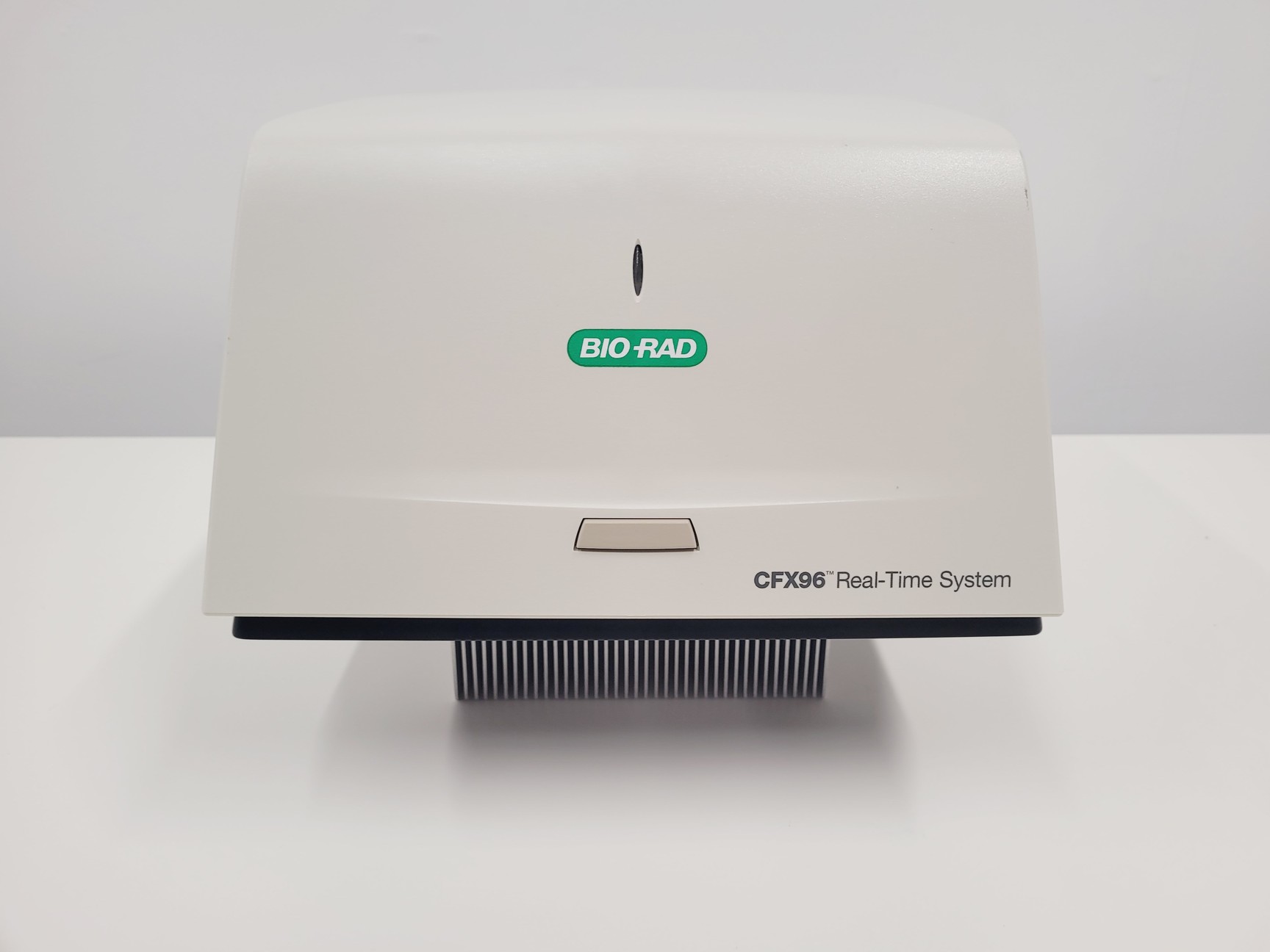 Image of Bio-Rad C1000 Touch Thermal Cycler & CFX96X Optics Module w/ Reaction Module Lab