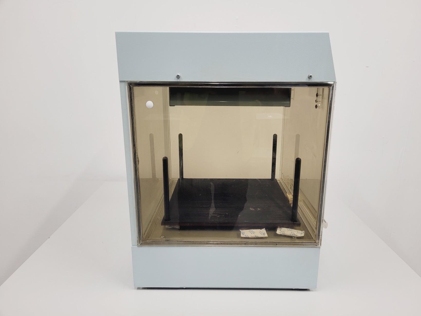 Image of Stuart SI50 Orbital Incubator Platform Shaker Lab