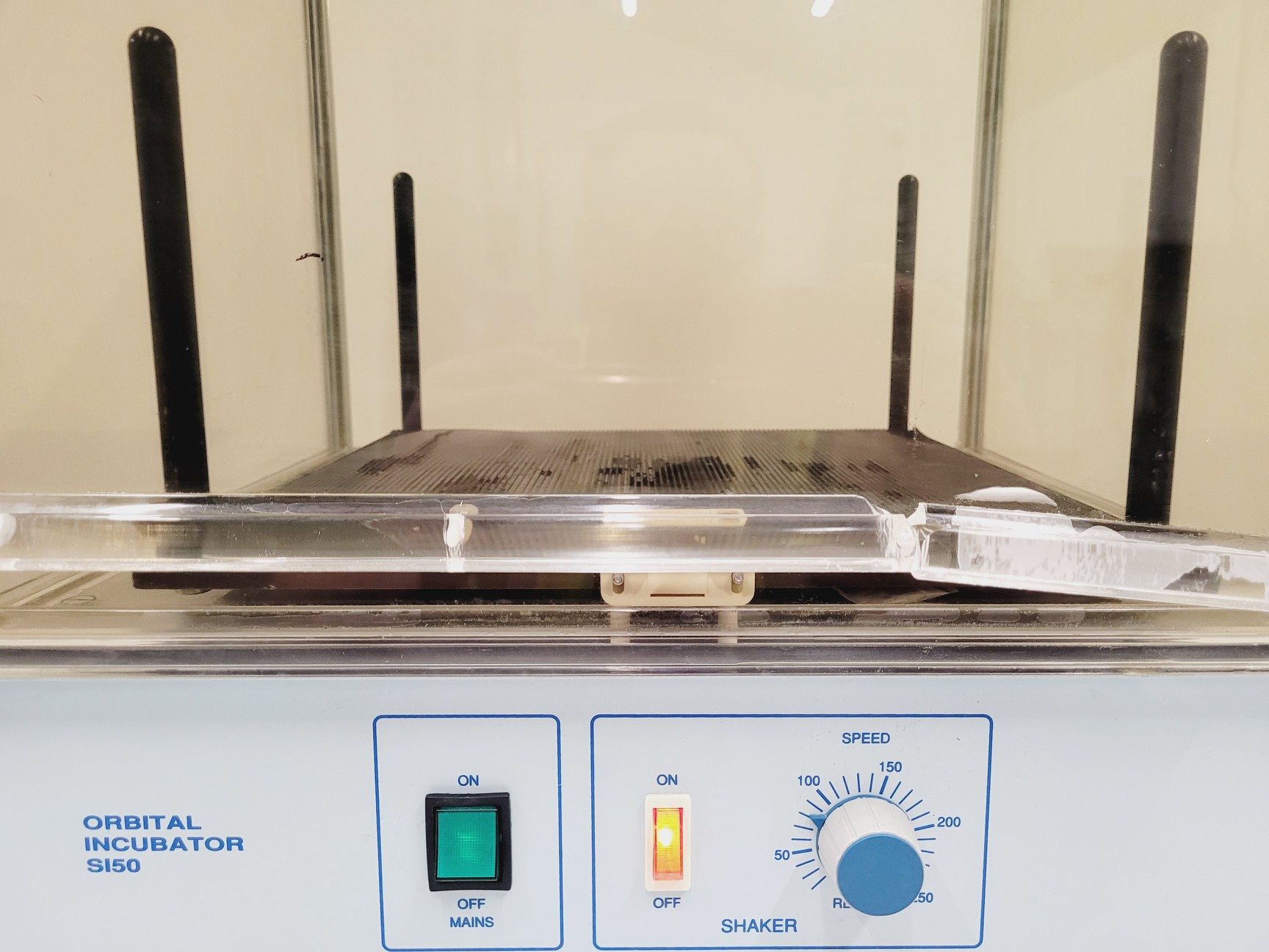 Stuart Lab Shaker Stuart SI50 Orbital Incubator Platform Shaker Lab