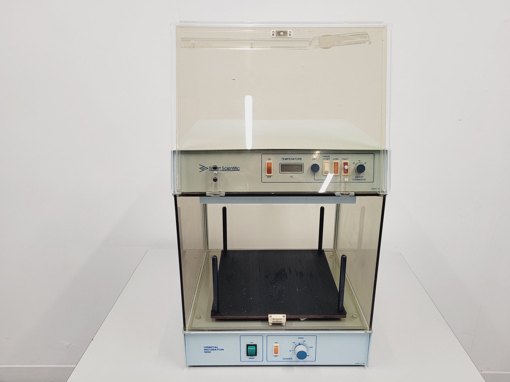 Image of Stuart SI50 Orbital Incubator Platform Shaker Lab