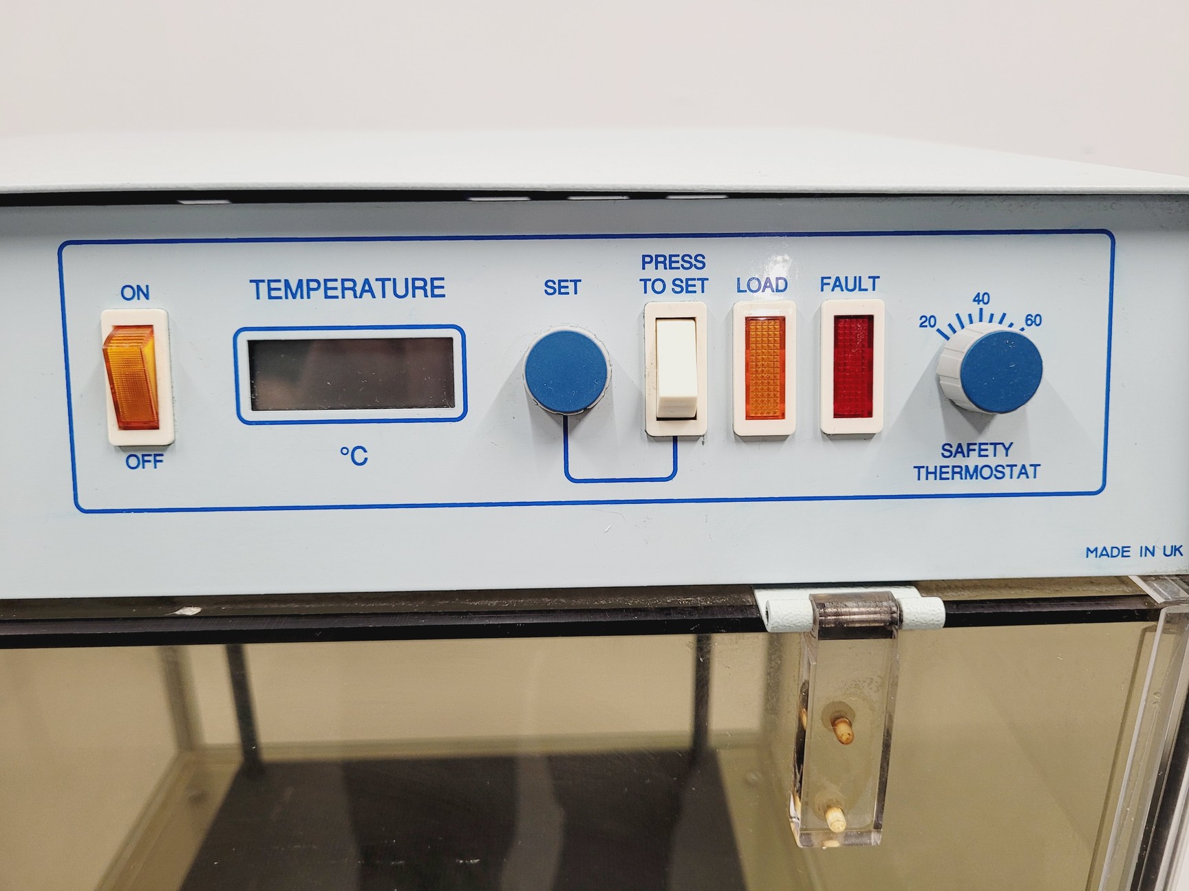 Stuart Lab Shaker Stuart SI50 Orbital Incubator Platform Shaker Lab