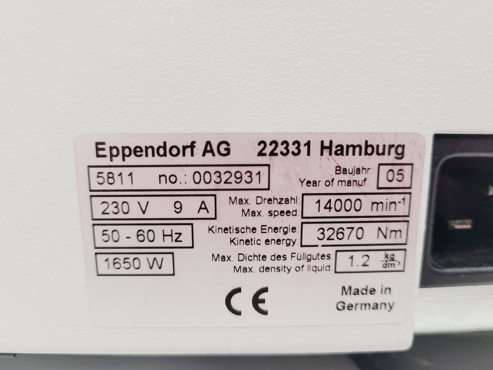 Image of Eppendorf 5810R Refrigerated Centrifuge with Eppendorf F-34-6-38 Rotor