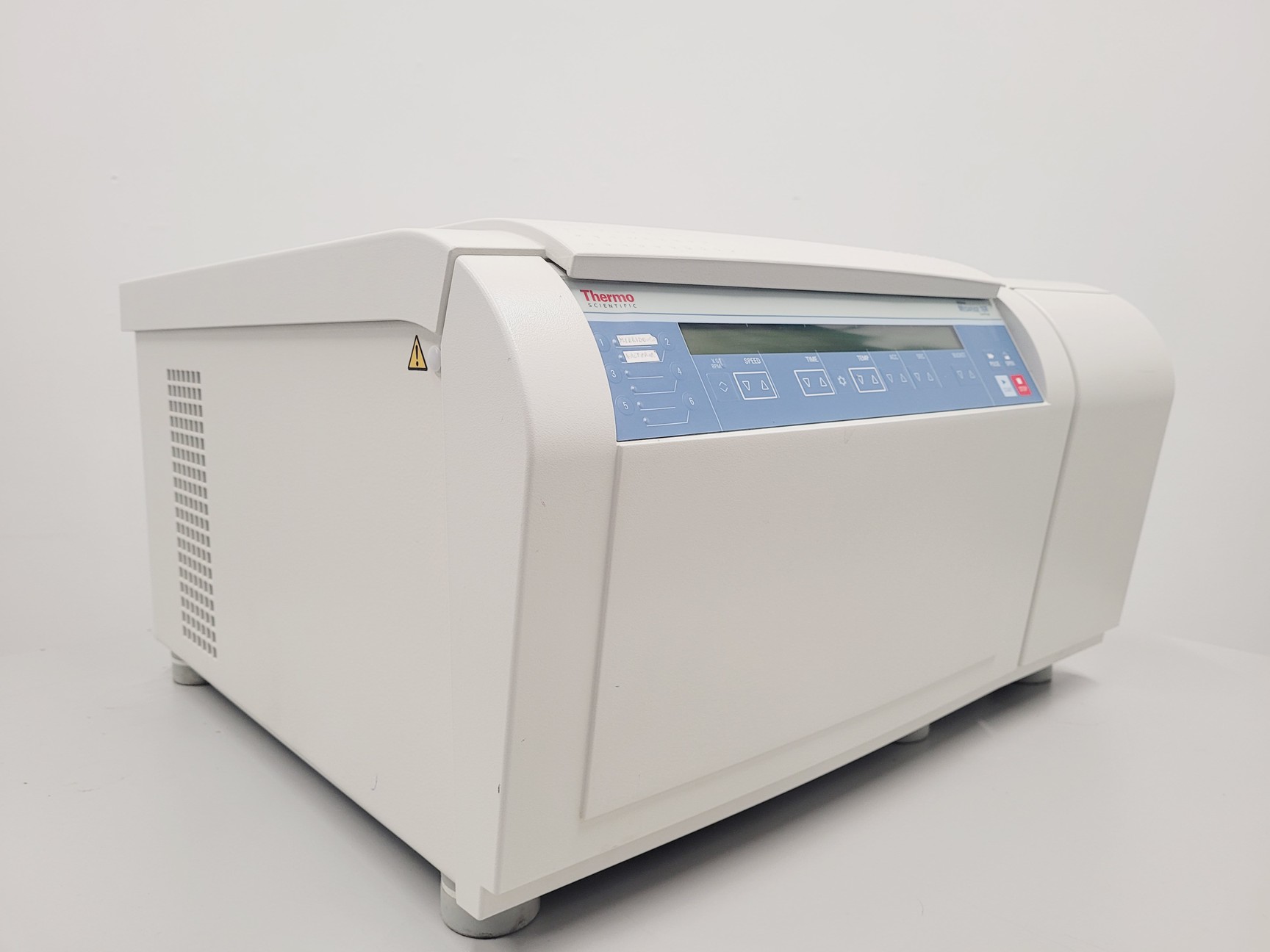 Image of Thermo Scientific Heraeus Megafuge 16R Centrifuge w/ TX-400 Rotor & Buckets Lab