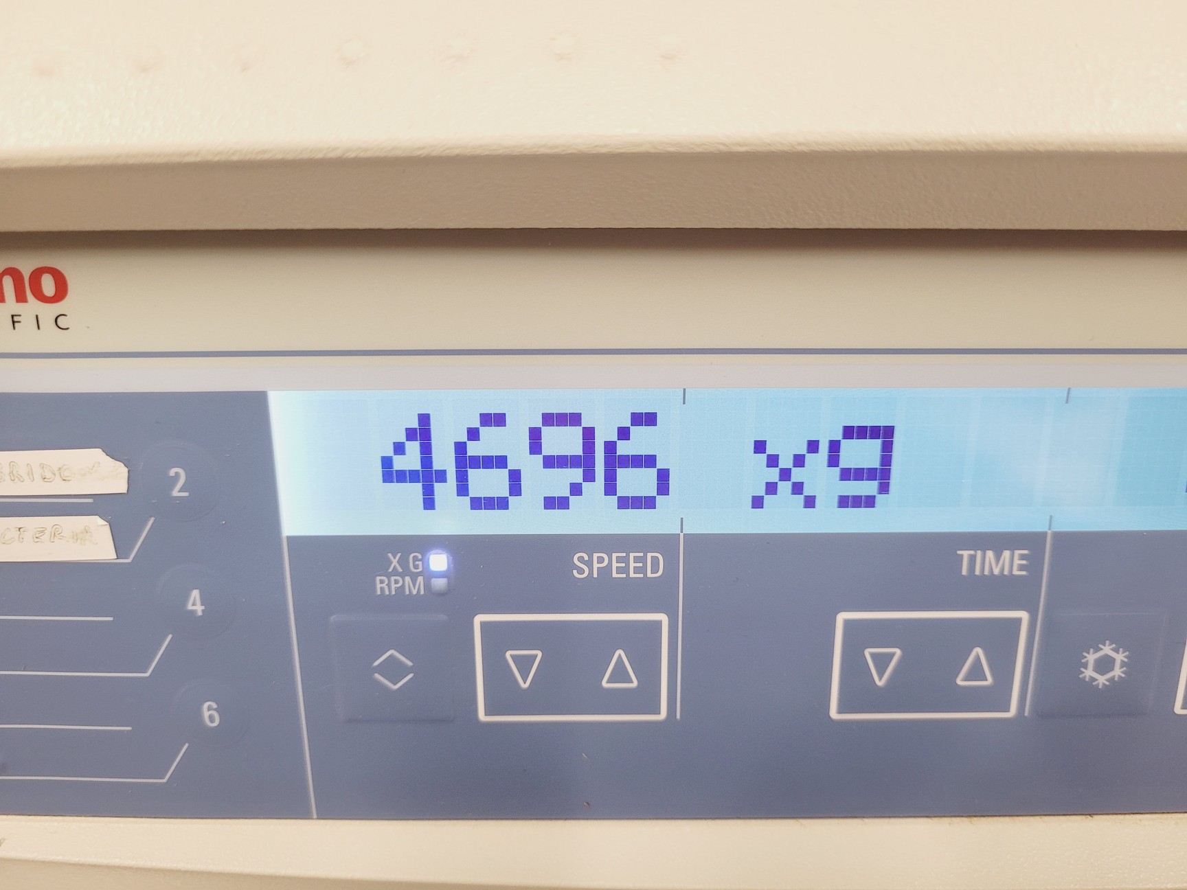 Image of Thermo Scientific Heraeus Megafuge 16R Centrifuge