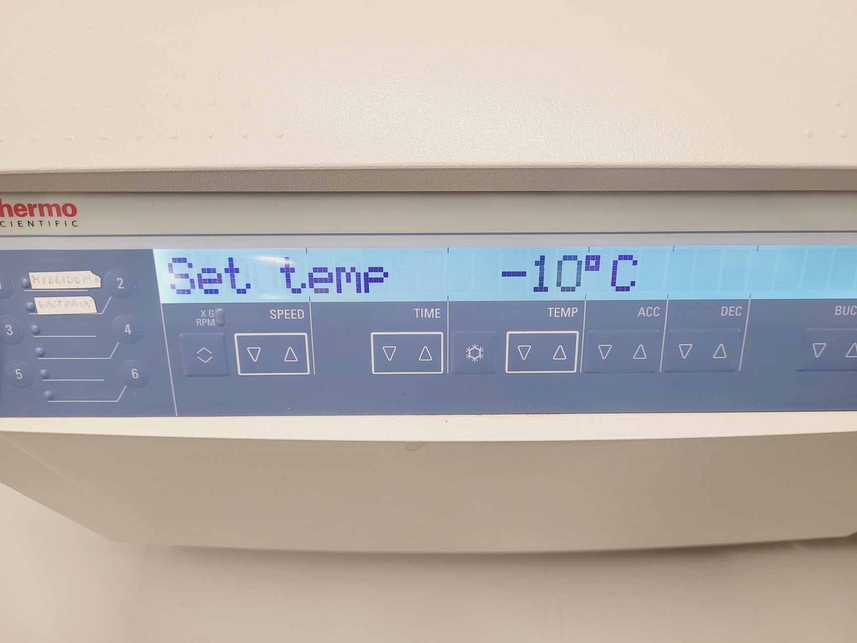 Image of Thermo Scientific Heraeus Megafuge 16R Centrifuge